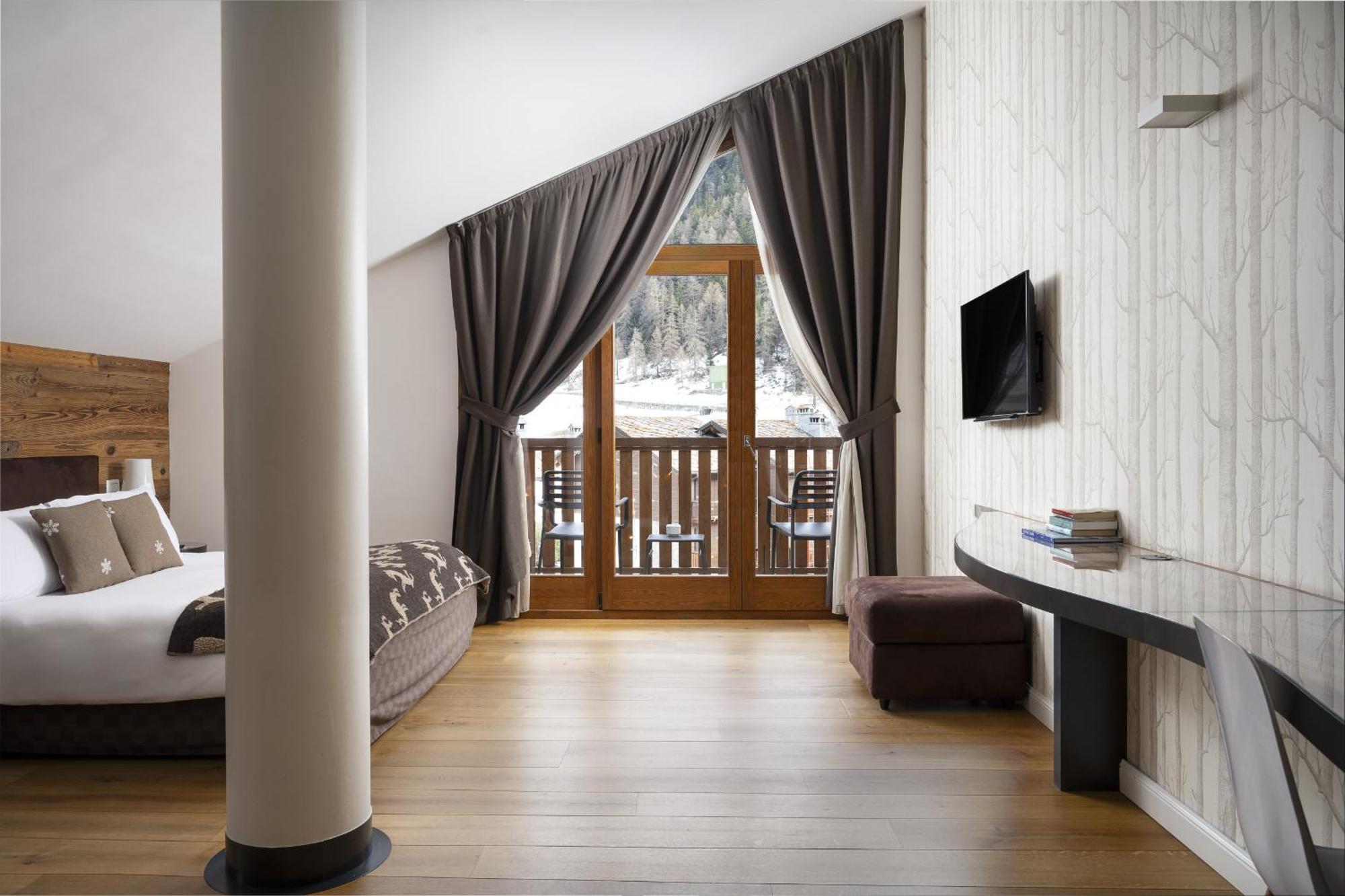 Montana Lodge & Spa, By R Collection Hotels La Thuile Exterior foto